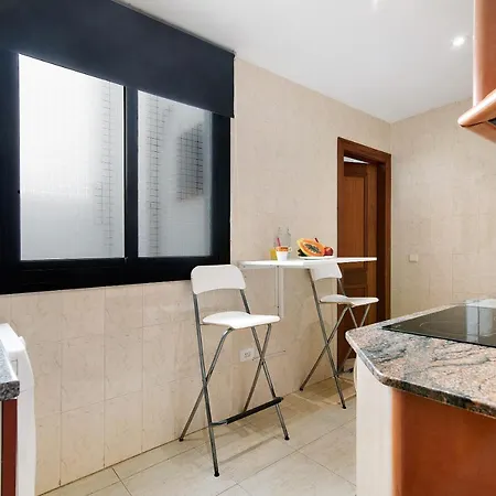 Apartament Casa Laura Y Juan *